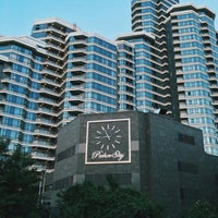Photo taken at PecherSKY Luxury Apartments by Hatem G. on 6/9/2018