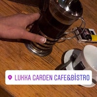 Foto tomada en Lukka Garden Cafe&amp;amp;Bistro  por Büşra Y. el 3/13/2017