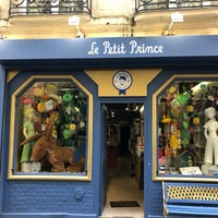 Photo taken at Boutique Le Petit Prince by Alberto J. on 7/25/2019