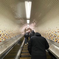 Photo taken at MTA Subway - Lexington Ave/53rd St (E/M/6) by Aleksey on 1/20/2024