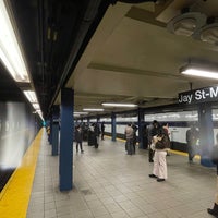 Photo taken at MTA Subway - Jay St/MetroTech (A/C/F/R) by Aleksey on 11/1/2023
