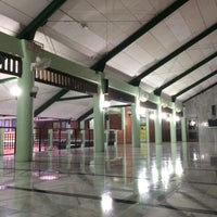 Photo taken at Masjid Ukhuwah Islamiyah (Mesjid UI) by Susanti A. on 7/29/2017