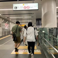 Photo taken at 東急渋谷駅 動く歩道 by 24guchi on 8/31/2022