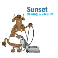 12/26/2013 tarihinde Sunset Sewing &amp;amp; Vacuum Centerziyaretçi tarafından Sunset Sewing &amp;amp; Vacuum Center'de çekilen fotoğraf