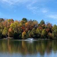Foto tomada en Chesterfield Central Park  por Marilyn B. el 10/15/2022