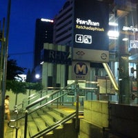 Photo taken at MRT Ratchadaphisek (BL16) by NoomDr on 5/4/2013