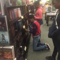 Barnes Noble Bookstore In Pearland