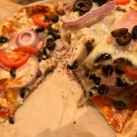 Foto diambil di Mod Pizza oleh Isabella d. pada 1/10/2022