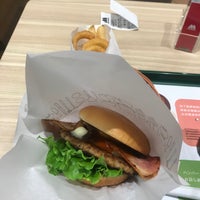 Photo taken at MOS Burger by 544 on 12/21/2019