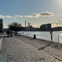 Photo taken at Islands Brygge by Egman on 3/5/2023