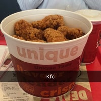 Das Foto wurde bei KFC von Qing L. am 3/13/2016 aufgenommen