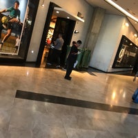 Nike Store - Dot Baires Shopping
