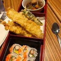Foto scattata a Gyotaku Japanese Restaurant - Niu Valley da Erika S. il 8/6/2022