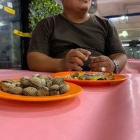 Photo taken at Santiga Seafood (Abeng) by zadith O. on 10/5/2023