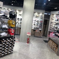 Abc Mart 自由が丘店 Shoe Store In 目黒区 Abc Mart 自由が丘店 Shoe Store In 目黒区