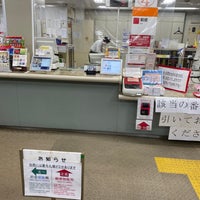 Photo taken at Minato Shiba 5 Post Office by まるめん@ワクチンチンチンチン on 2/24/2022