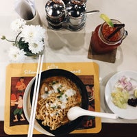 Photo taken at Silom Village Restaurant by Klinfarng P. on 8/25/2018