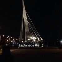 Photo taken at Esplanade Riel by Ai R. on 9/11/2016