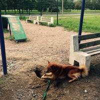 Photo taken at Площадка выгула собак by Yuliana A. on 8/5/2016