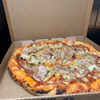Foto scattata a Pizza Letná da Luděk P. il 2/2/2020