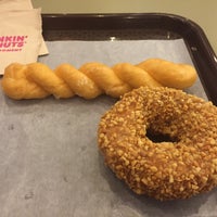Photo taken at Dunkin&amp;#39; Donuts by nun n. on 5/31/2015