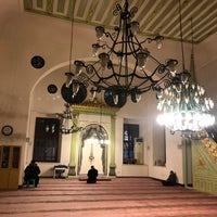 Photo taken at Bezmialem Valide Sultan Camii by Adem on 4/7/2023