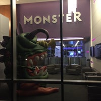 6/2/2016 tarihinde Eric W.ziyaretçi tarafından Monster Worldwide: Global Headquarters'de çekilen fotoğraf