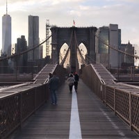 Photo taken at Brooklyn Bridge by Guen S. on 9/8/2021