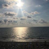 Photo taken at Nona Beach Hotel Albena by Nelly D. on 9/6/2016