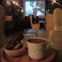 Снимок сделан в Gülbahçe Cafe &amp;amp; Restaurant пользователем A S İ 3/20/2019