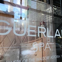 7/24/2016 tarihinde Willy C.ziyaretçi tarafından Guerlain Spa At The Waldorf Astoria'de çekilen fotoğraf