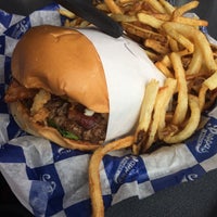 Photo taken at Pappas Burger by Michael M. M. on 5/7/2015