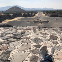 Photo taken at Zona Arqueológica de Teotihuacán by Mariann N. on 2/12/2018