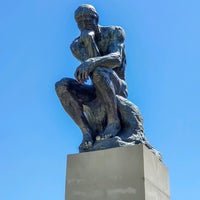 Photo taken at El Pensador (Auguste Rodin) by Abel R. on 1/5/2021