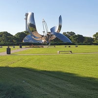 Photo taken at Floralis Genérica by Abel R. on 3/18/2024