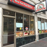 11/15/2019 tarihinde Andrew D.ziyaretçi tarafından New York Pizza Kitchen'de çekilen fotoğraf