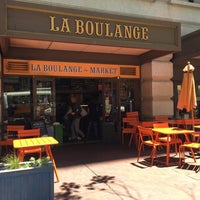 รูปภาพถ่ายที่ La Boulange de Market โดย Andrew D. เมื่อ 2/9/2019