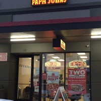 Photo taken at Papa John&amp;#39;s Pizza by Andrew D. on 5/27/2019