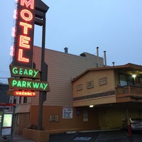 Photo taken at Geary Parkway Motel by Andrew D. on 7/5/2019
