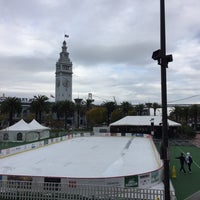 Photo taken at The Holiday Ice Rink at Embarcadero Center by Andrew D. on 12/5/2018