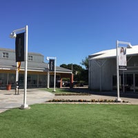 levis livermore outlets