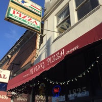 2/2/2019 tarihinde Andrew D.ziyaretçi tarafından Irving Street Pizza'de çekilen fotoğraf