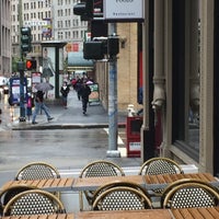 2/2/2019 tarihinde Andrew D.ziyaretçi tarafından Cafe Med'de çekilen fotoğraf