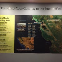 รูปภาพถ่ายที่ San Francisco Maritime National Historical Park Visitor Center โดย Andrew D. เมื่อ 8/11/2019