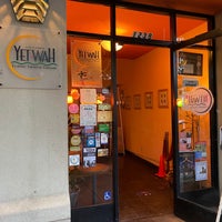 รูปภาพถ่ายที่ Yet Wah Restaurant โดย Andrew D. เมื่อ 6/16/2021