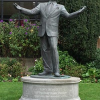 Photo taken at Tony Bennett Statue by Andrew D. on 12/11/2019