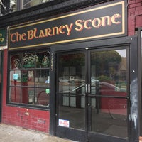 Foto diambil di Blarney Stone Bar &amp; Restaurant oleh Andrew D. pada 7/5/2019