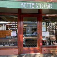 Photo taken at Bette&amp;#39;s To Go by Andrew D. on 6/19/2021
