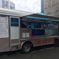 Photo taken at Los Compadres Taco Truck by Andrew D. on 5/17/2019