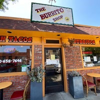 Foto tirada no(a) The Burrito Shop por Andrew D. em 6/20/2021